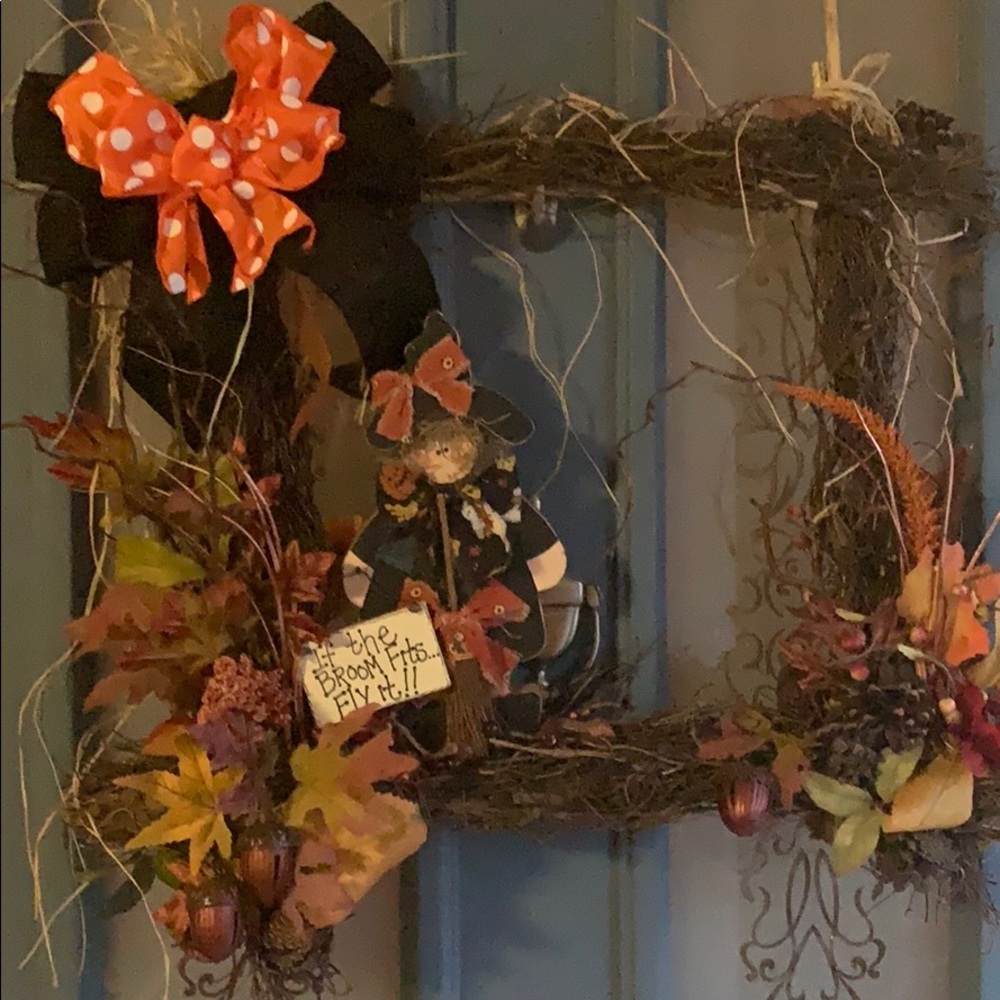 Witchy wreath